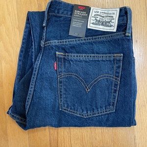 NWT Levi’s Ribcage ankle straight jeans. Women’s size 32x29